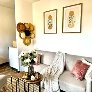 Le Muretain Parking Gartuit Appartement